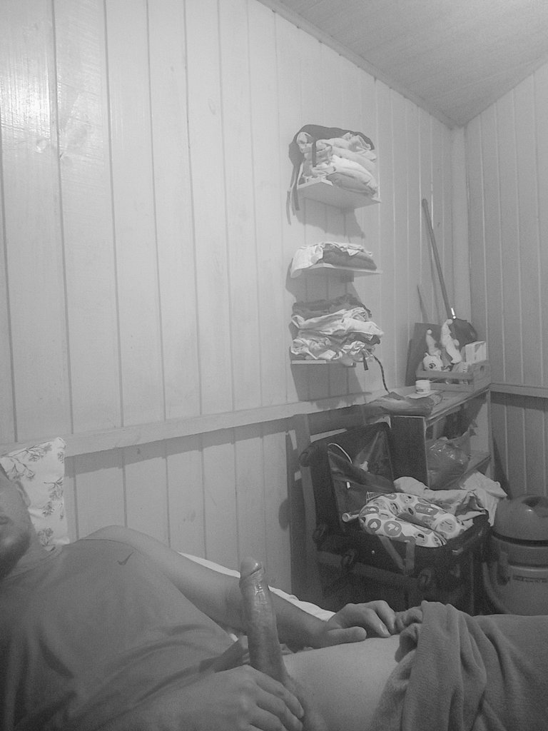 Que tal um filme preto e branco 🎥