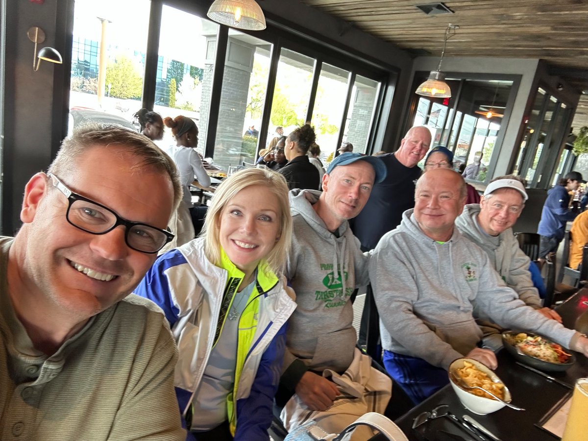 Fun times at the James Joyce Ramble today in Dedham!

#jamesjoyce #jamesjoyceramble #dedham #TIRsTogether #thirtsyirishrunners