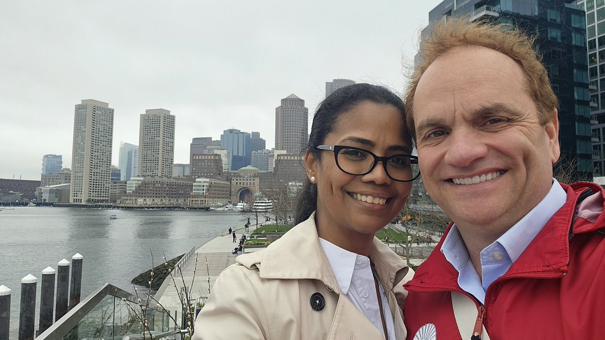 pswider's tweet photo. Touring galleries at the seaport in Boston with mi amor. We've both been buusssssssy this year.

https://t.co/Qi8I81Akx1

#realactivity #weekendvibes #rainyday https://t.co/uj7V6P70sz