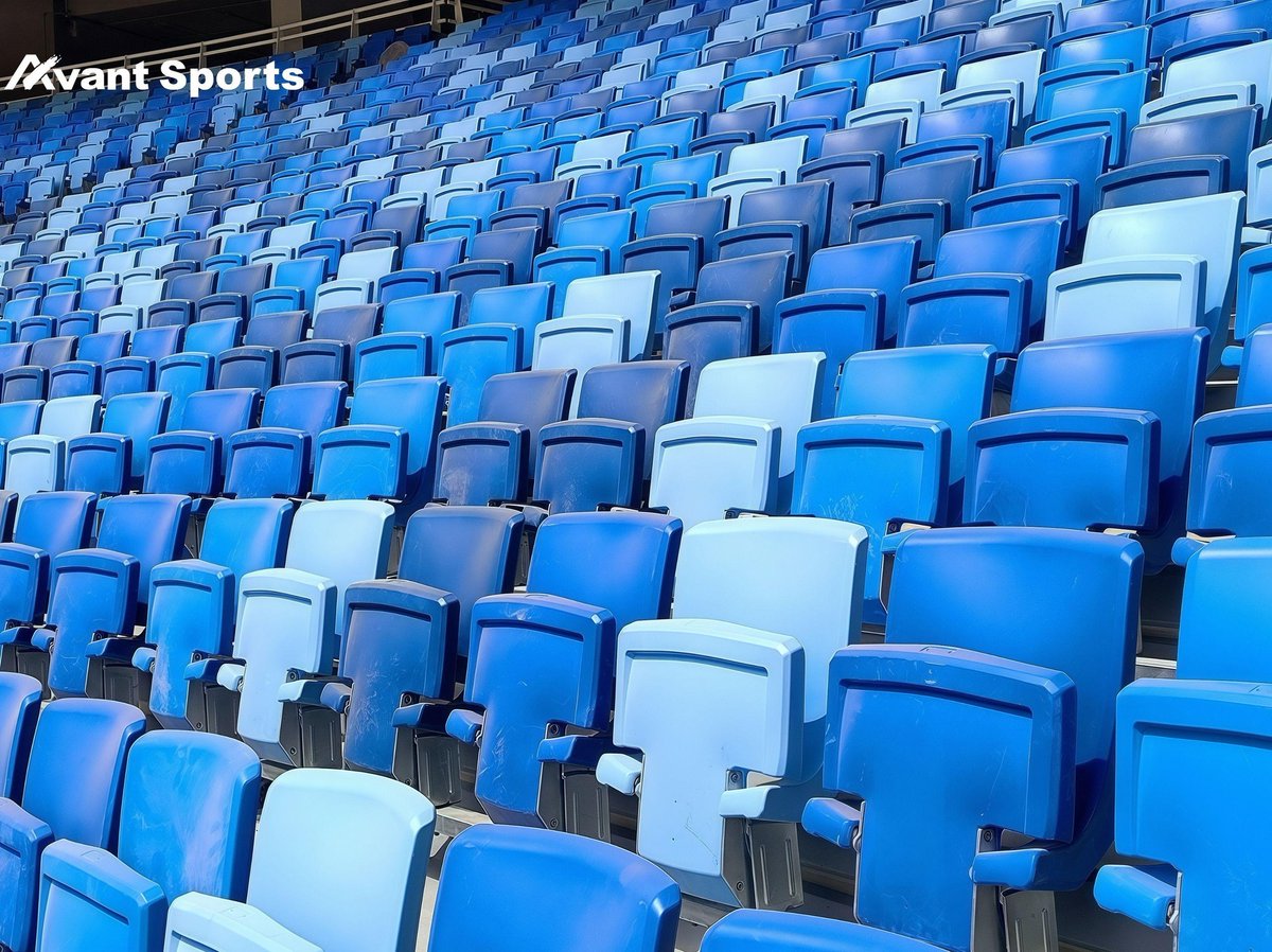 زاوية الملاعب ⛳️🏟 tweet media