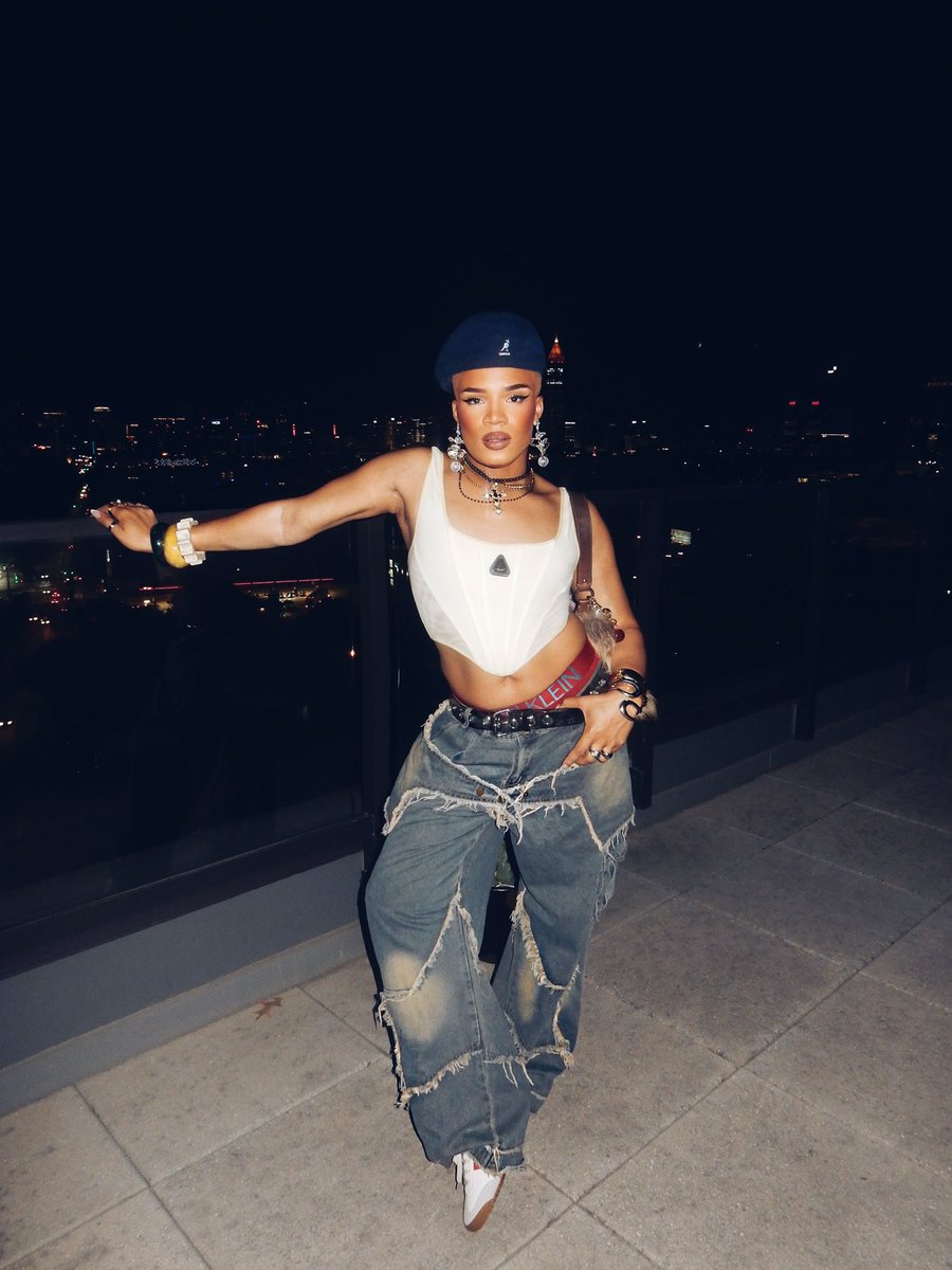 ℕ𝕠𝕧𝕒𝕛 ✨ (@novaj94_) on Twitter photo 