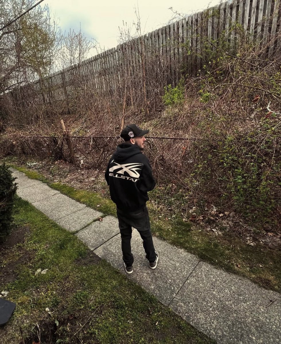 brysqi's tweet image. Soon as they see you lil happy, they get big mad 🤬💯