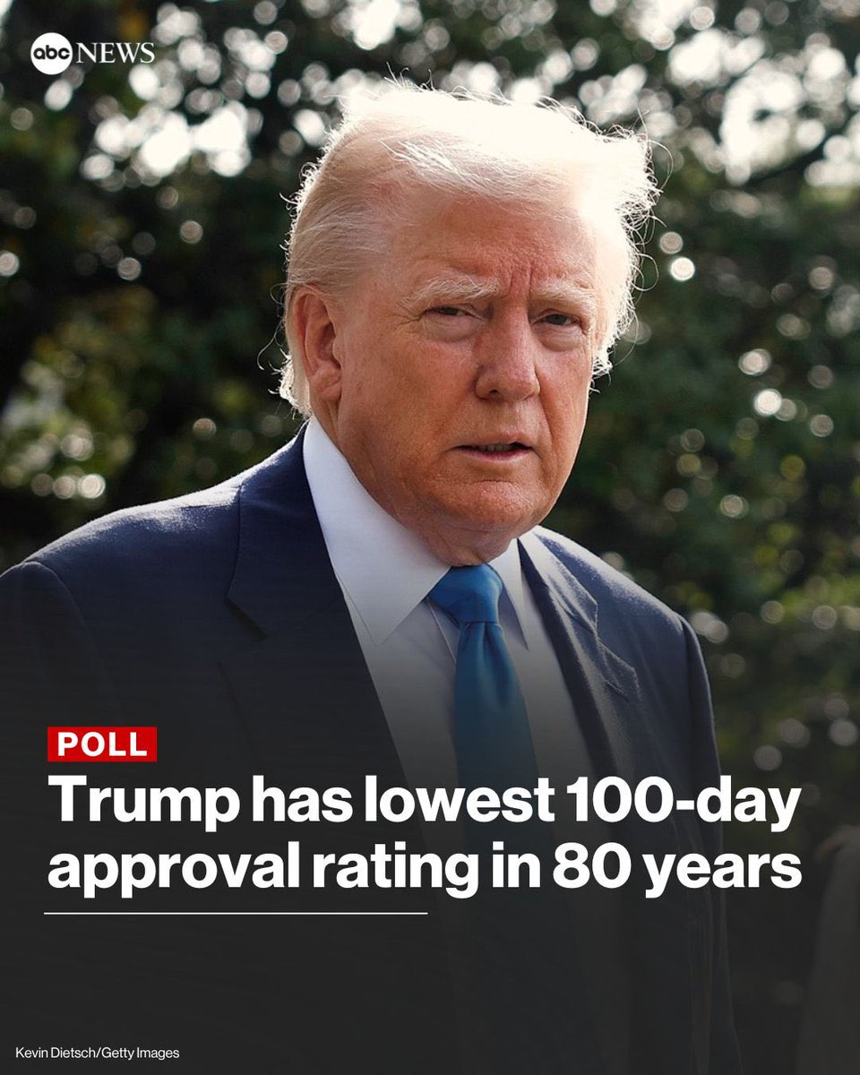 Chuck Schumer tweet media