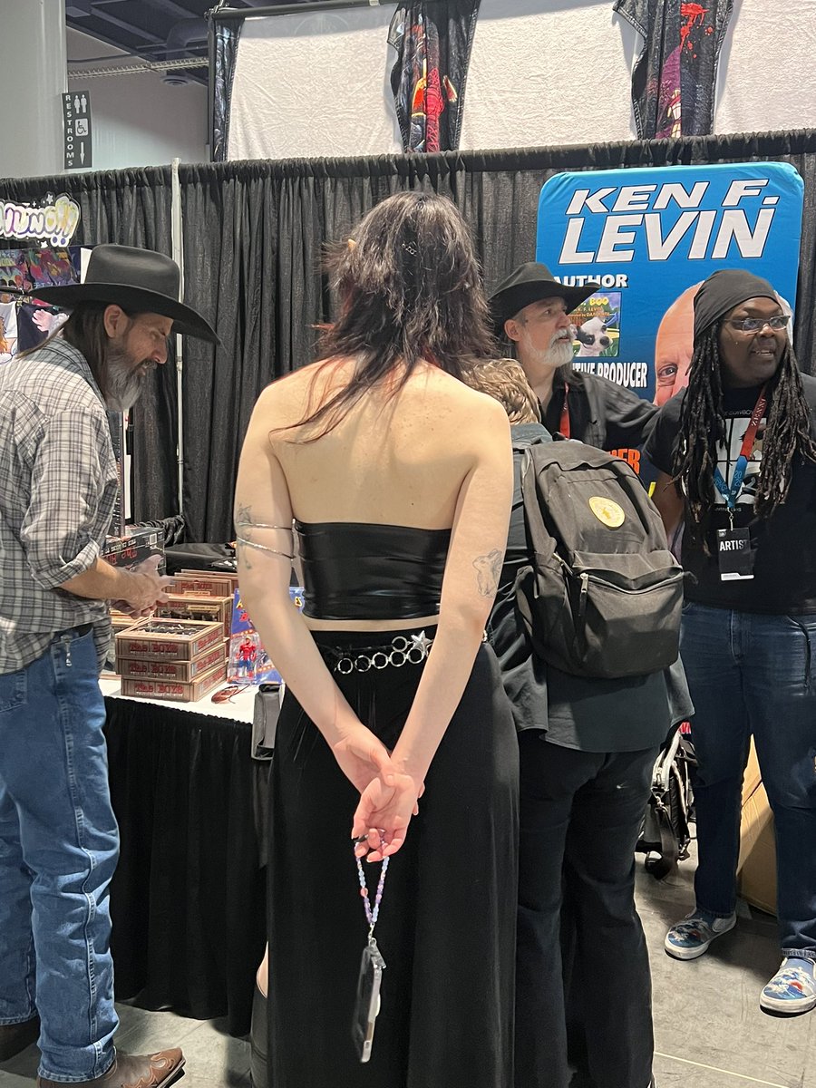 1firstcomics's tweet image. It’s the last day for LVL UP Las Vegas! Come on by booth A105-106 for the finest in indie comics!