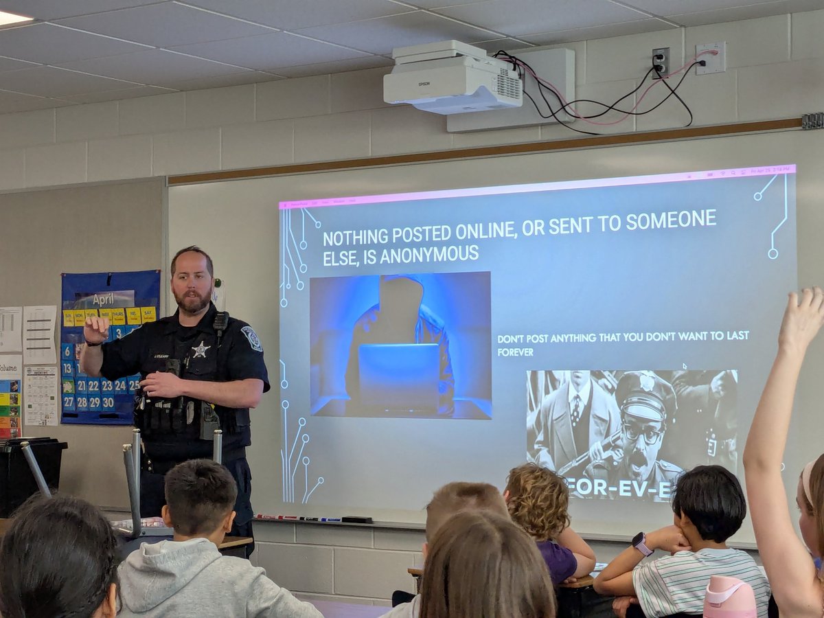 Thank you to Officers O'Leary &amp; Seebacher <a href="/ArlHtsPOLICE/">A.H.P.D.</a> for engaging 5th graders <a href="/DrydenSchool/">Dryden School</a> with excellent discussions about online safety and well-being. Parents, ask your child about it! They need to hear the message again and again! <a href="/DrydenPTA/">Dryden PTA</a>