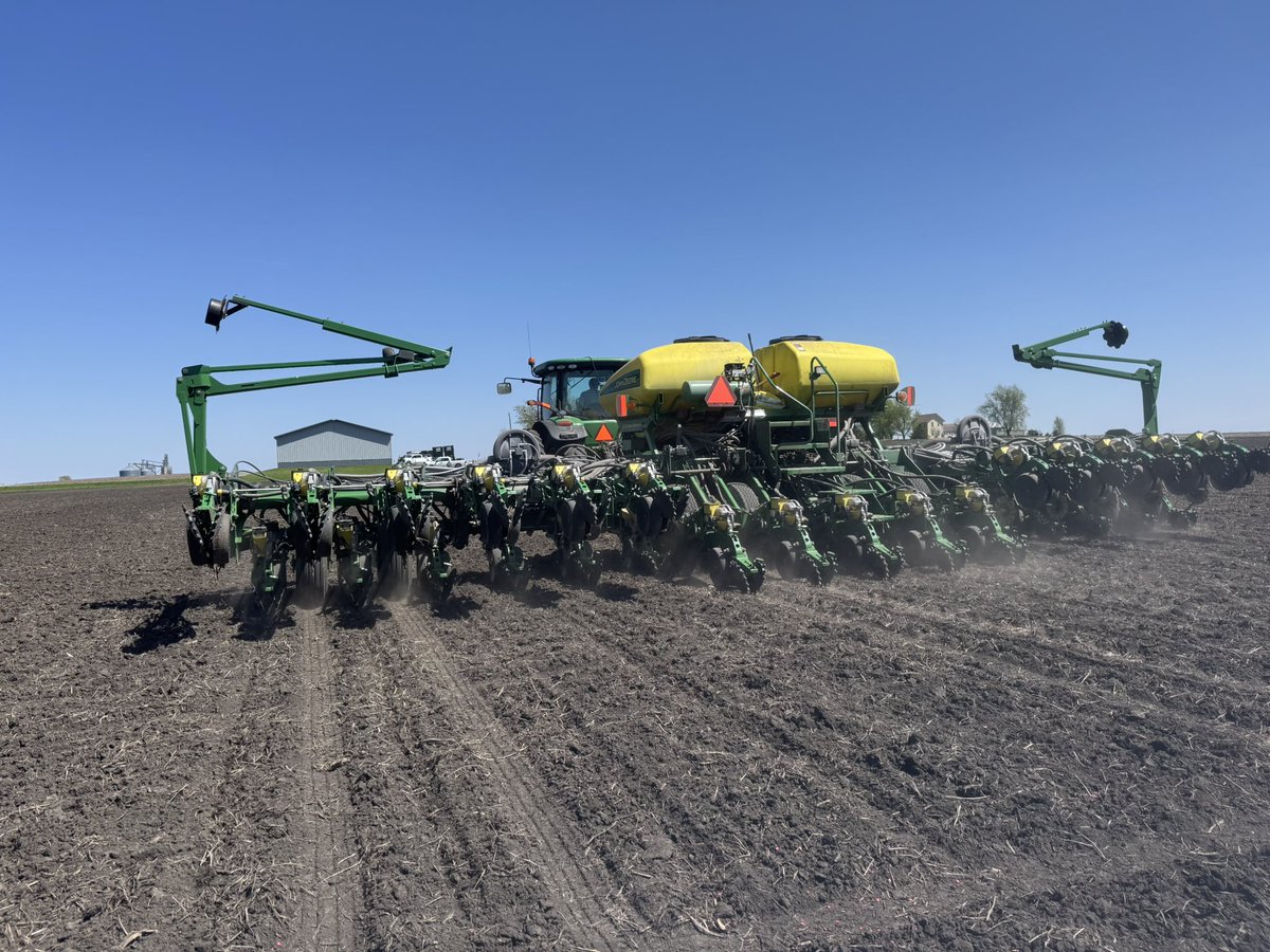 Another Eastern Illinois <a href="/DynaGroSeed/">Dyna-Gro Seed</a> plot in the ground. This one in Dwight!