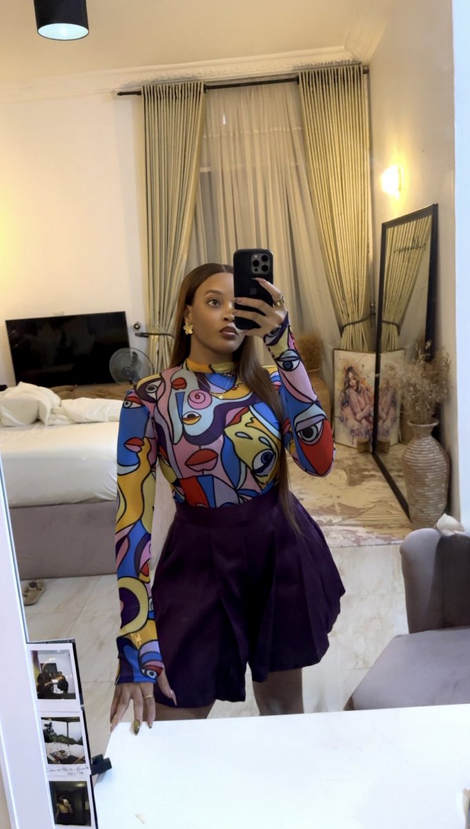 SomtoUdeke's tweet photo. Nigerian designers are so brilliant because look at my weekend fits! 🥰 https://t.co/drUg19WtI0