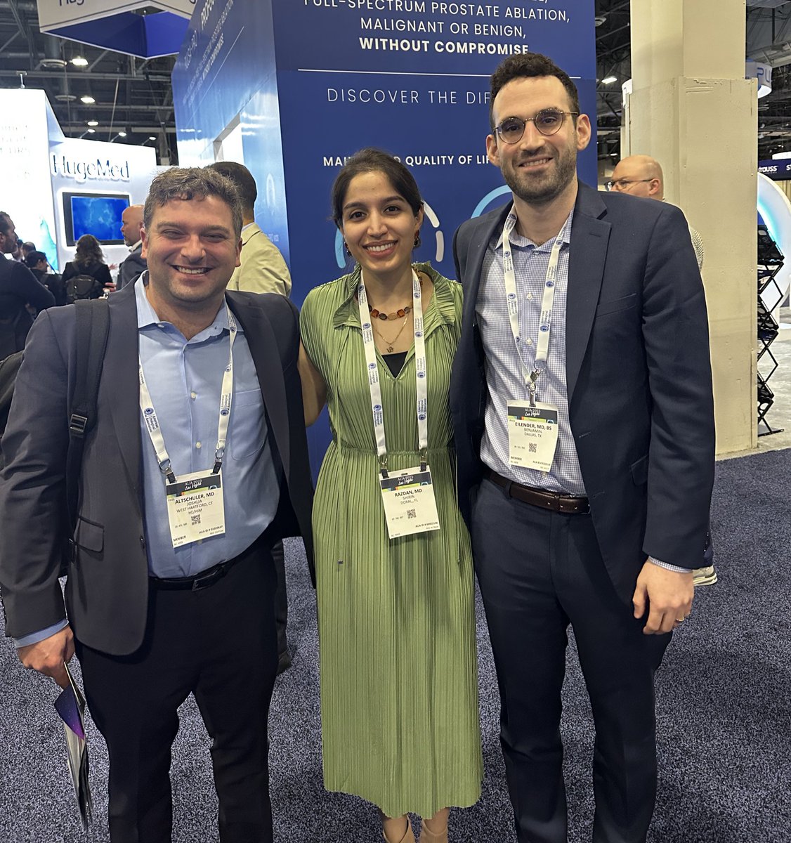 Shirin Razdan, M.D. (@urorazzledazzle) on Twitter photo From favorite junior residents to favorite robotic fellows. Catching up at #AUA25 with <a href="/benjamineilend1/">Benjamin Eilender</a> and #joshy has been a joy. 🤖👯♀️👯♂️ From favorite junior residents to favorite robotic fellows. Catching up at #AUA25 with <a href="/benjamineilend1/">Benjamin Eilender</a> and #joshy has been a joy. 🤖👯♀️👯♂️