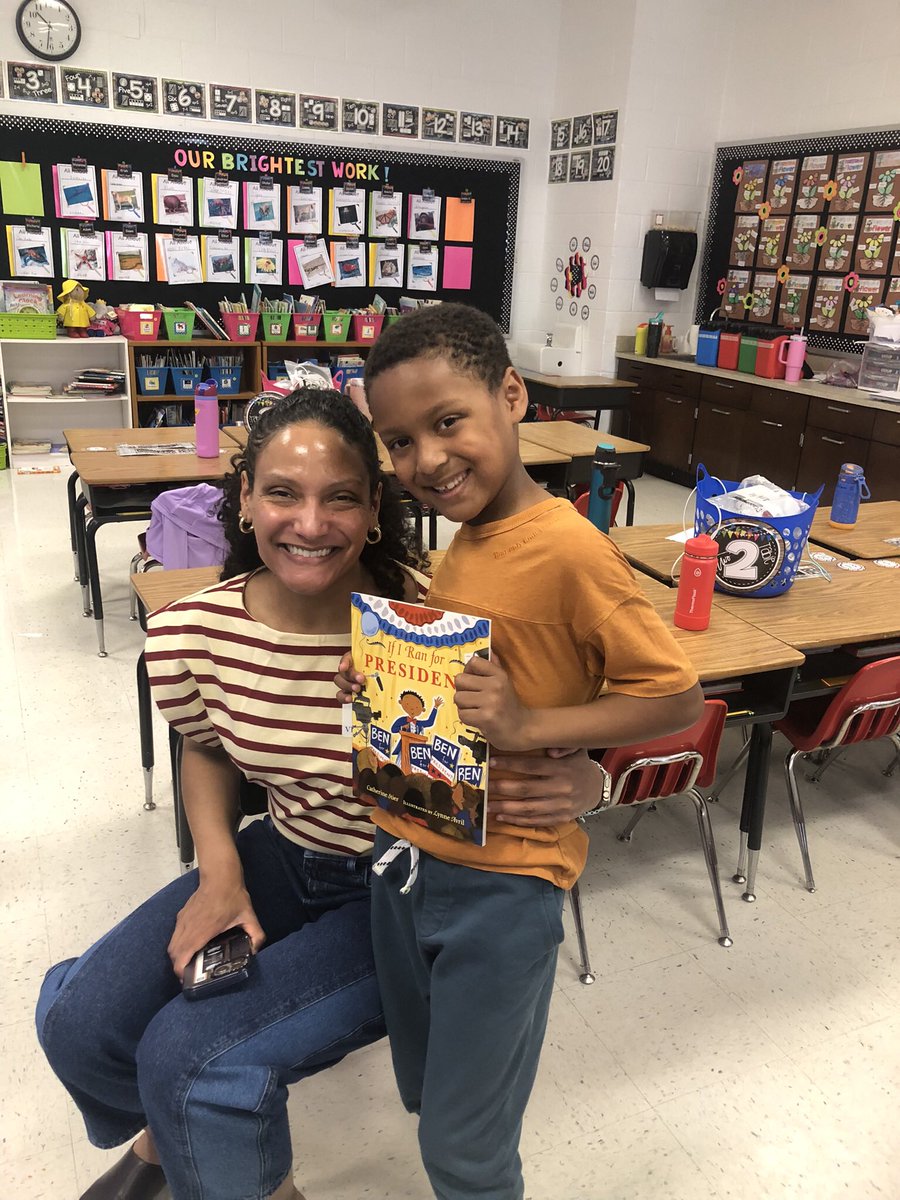 Mystery Readers are the BEST! Dolvin Dolphins are Rock Star Readers!  <a href="/DolvinES/">Dolvin ES</a>  <a href="/FultonCoSchools/">FultonCountySchools</a>