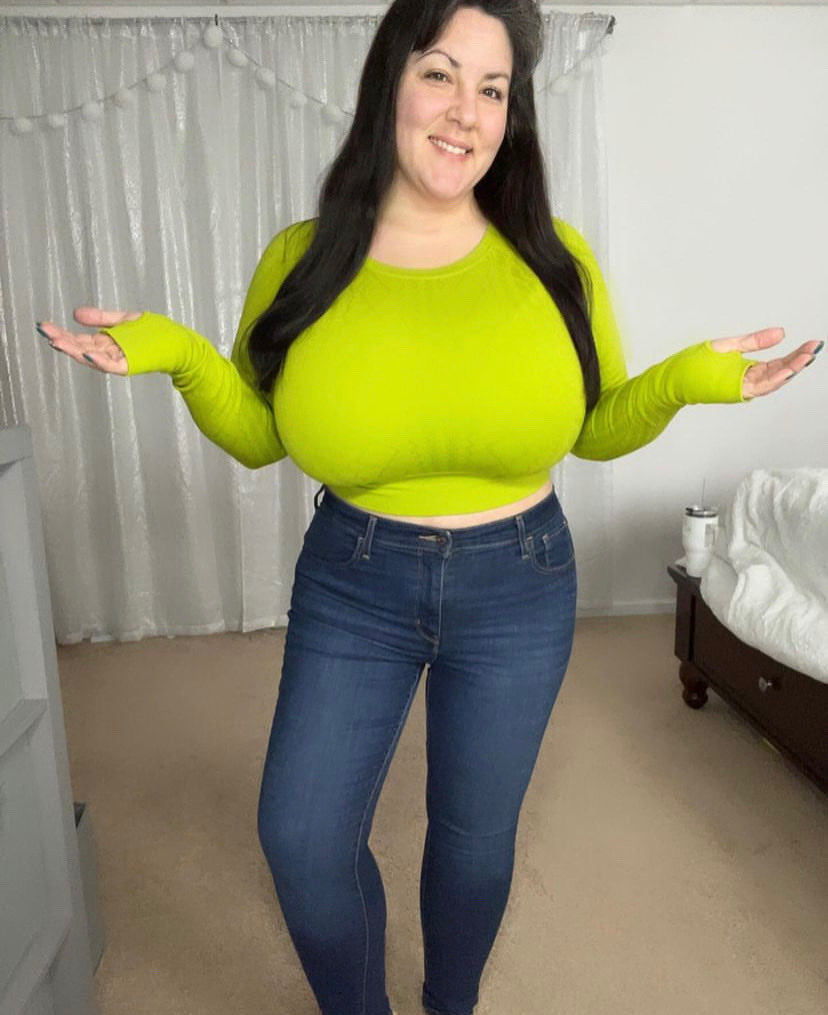 Who is depending on GOD right now 
If you’re,Shout Amen 🥰😍♥️❤️❣️😘🙏