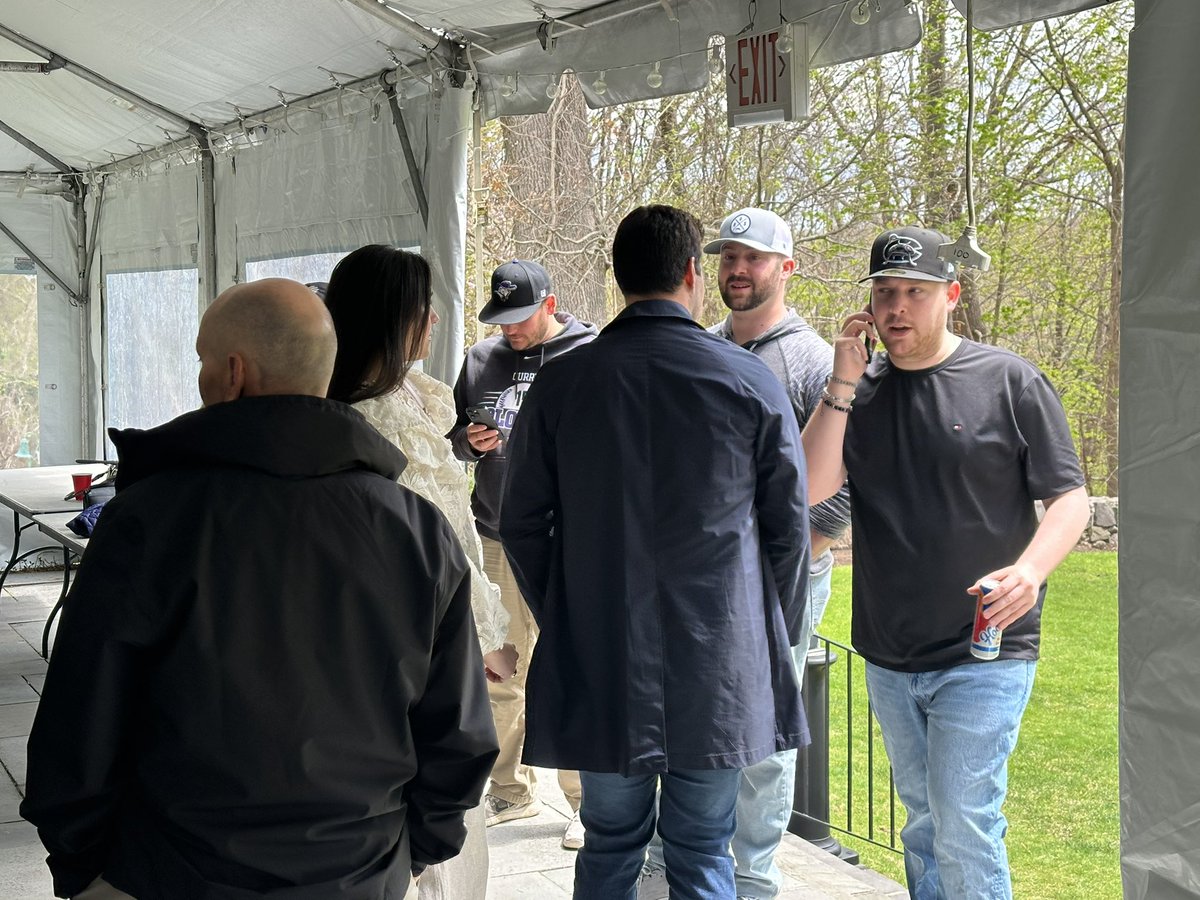 Curry Baseball tweet media