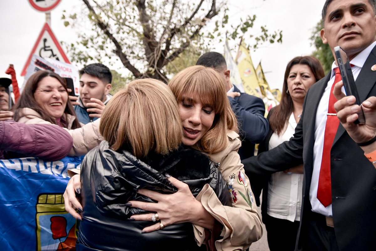 ClaudiaLAZamora's tweet image. Gobernar con equilibrio, defender el federalismo y garantizar derechos no es un eslogan: es una responsabilidad que honramos todos los días.

Sigamos construyendo juntos el Santiago del futuro, con identidad, con sueños y con la fe inquebrantable de nuestro pueblo.