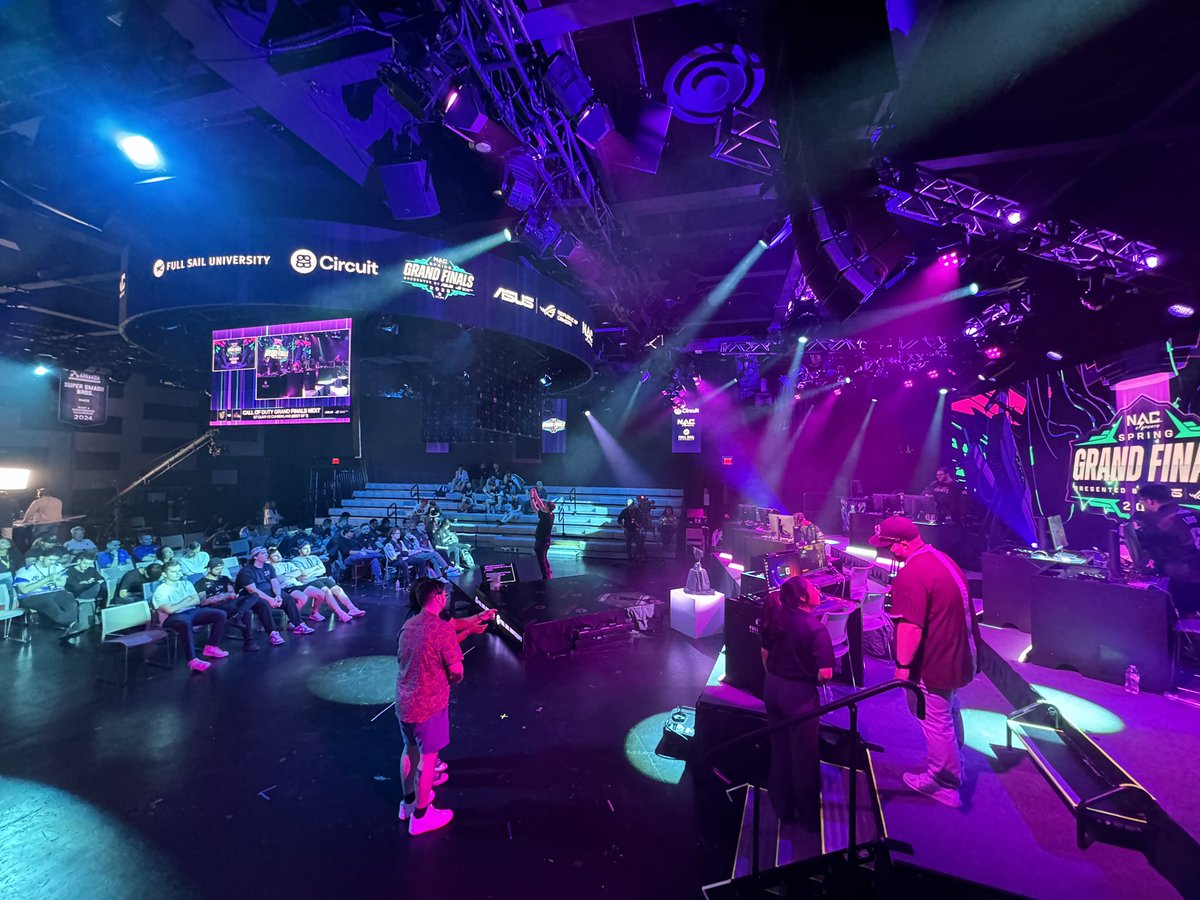 Happy to be here for NACE grand finals for CoD. I will be taking off my shirt and slinging it like a towel if we win tonight.