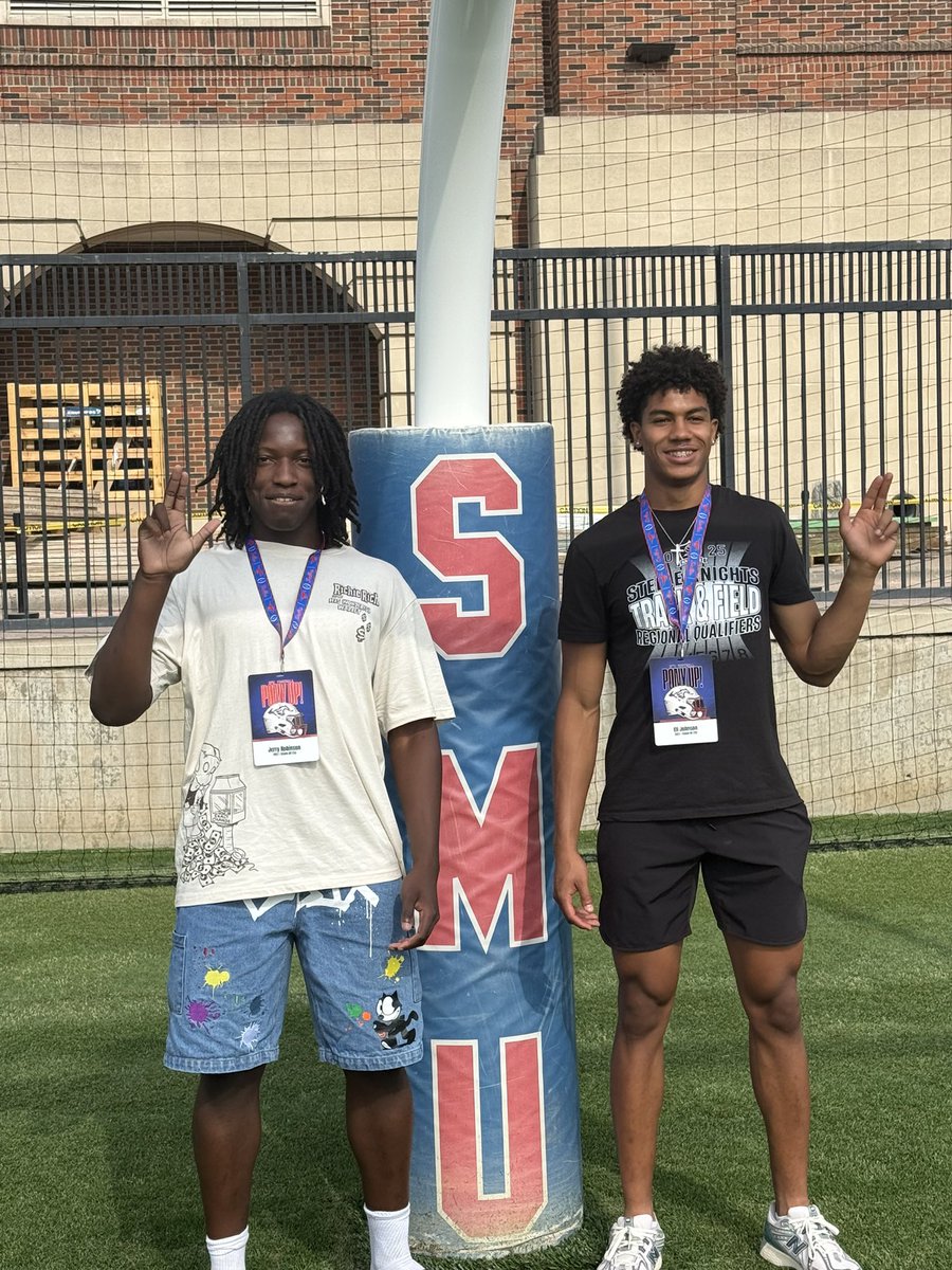 Jerry R. (@born2defendjlr) on Twitter photo Friday’s visit to SMU was a reminder of how far I’ve come and how hungry I am to keep pushing to compete with the best. I truly appreciate the invite out to experience the SMU last spring practice. #AGTG #Bornforthis <a href="/Football_Steele/">Cibolo Steele Football</a> <a href="/SMUFB/">SMU Football</a> <a href="/rhettlashlee/">Rhett Lashlee</a> <a href="/_EliteProspects/">Elite Prospects🚨</a> Friday’s visit to SMU was a reminder of how far I’ve come and how hungry I am to keep pushing to compete with the best. I truly appreciate the invite out to experience the SMU last spring practice. #AGTG #Bornforthis <a href="/Football_Steele/">Cibolo Steele Football</a> <a href="/SMUFB/">SMU Football</a> <a href="/rhettlashlee/">Rhett Lashlee</a> <a href="/_EliteProspects/">Elite Prospects🚨</a>