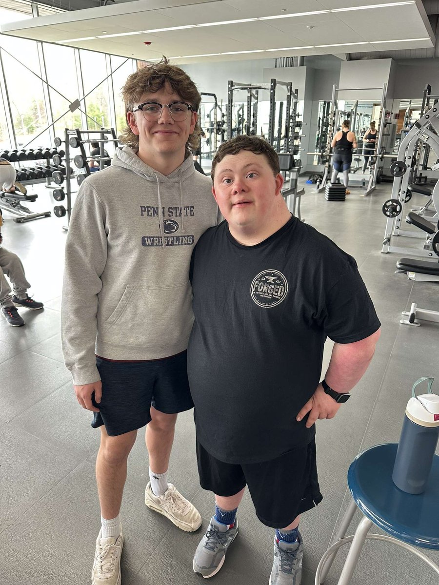 Kate DeLisle (@katesclass1) on Twitter photo Declan volunteers weekly to help with a <a href="/SpecialOlympics/">Special Olympics</a> weightlifting class. One of my old students joined today and they sent me a picture of! This made my heart so happy! #DeclanAndDavid Declan volunteers weekly to help with a <a href="/SpecialOlympics/">Special Olympics</a> weightlifting class. One of my old students joined today and they sent me a picture of! This made my heart so happy! #DeclanAndDavid