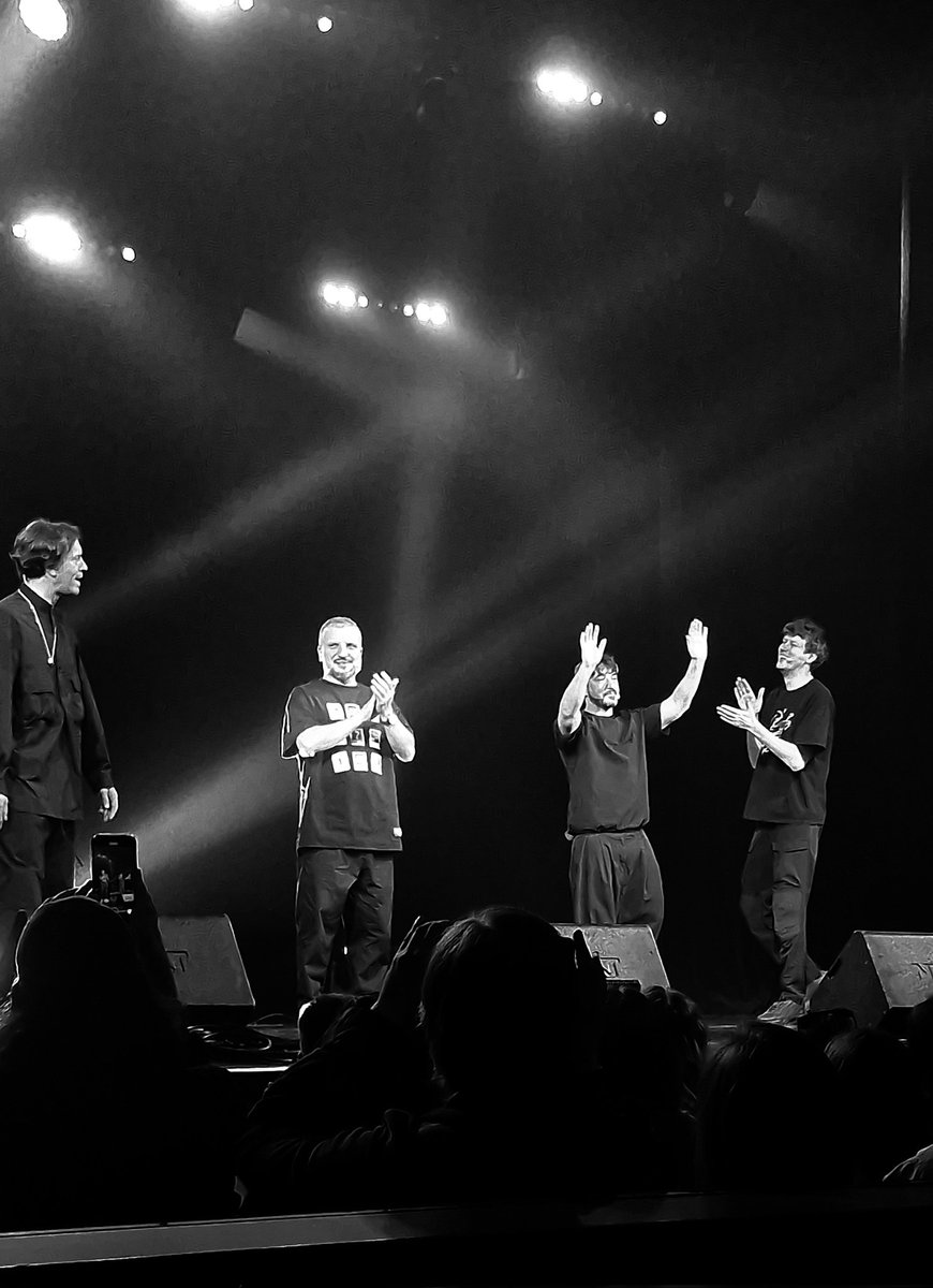 Спасибо Сереге, что отстоял субботник.
Люблю🤍