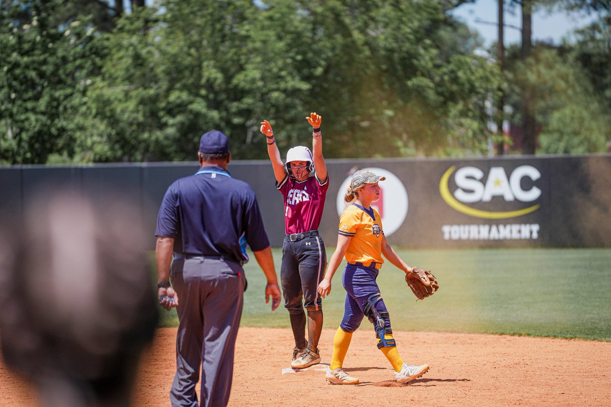 Lenoir-Rhyne Softball tweet media