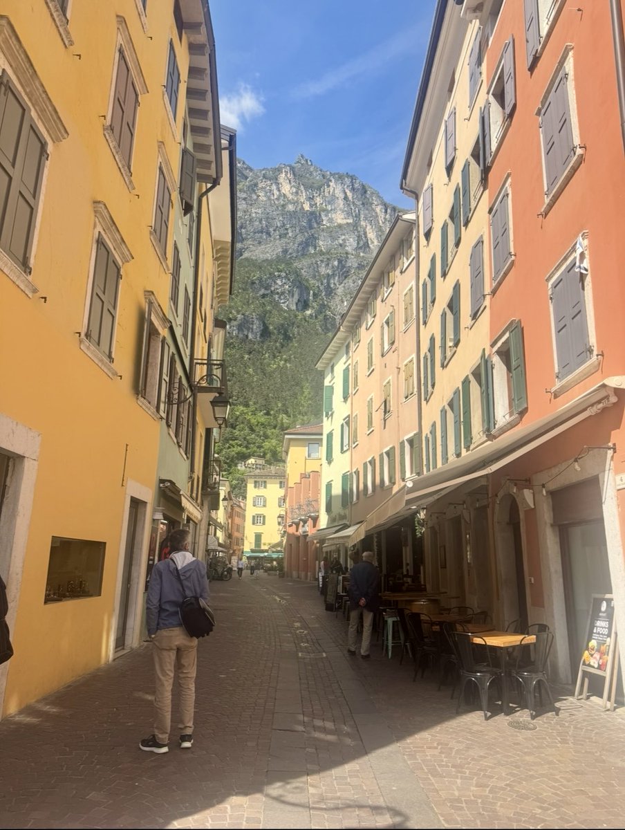 A late update for this week’s #nhs1000miles. 
35.89 miles this week. Added quite a few after arriving in Lake Garda yesterday, making up for all ice cream!
530.89 YTD