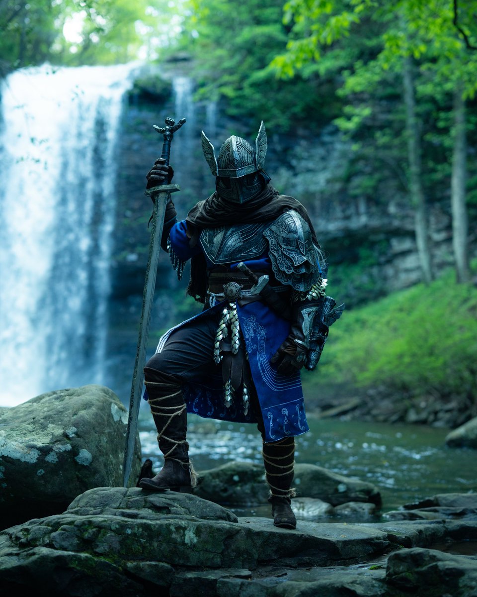 Sunlight of Astora (@sunlightcosplay) on Twitter photo Wylder complete to celebrate the release of Nightreign
Except Iโm little early..
<a href="/ELDENRING/">ELDEN RING</a> <a href="/BandaiNamcoUS/">Bandai Namco US</a> ๐
#ELDENRING #eldenringnightreign
Photography:<a href="/TylerHaunts/">Horrifically Creative ๐</a> Wylder complete to celebrate the release of Nightreign
Except Iโm little early..
<a href="/ELDENRING/">ELDEN RING</a> <a href="/BandaiNamcoUS/">Bandai Namco US</a> ๐
#ELDENRING #eldenringnightreign
Photography:<a href="/TylerHaunts/">Horrifically Creative ๐</a>
