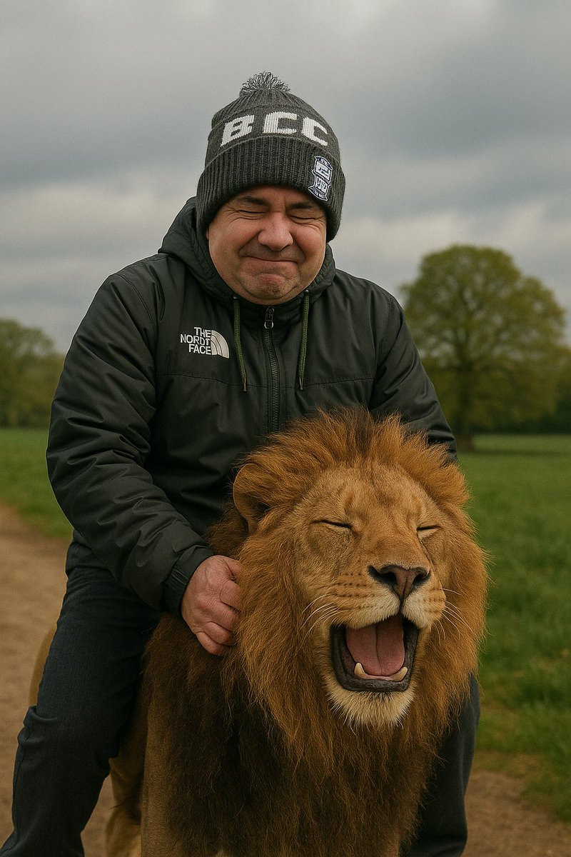 jgw_blue's tweet photo. @paullesurf @StanCollymore Me riding a lion https://t.co/jTzCmDdzqO