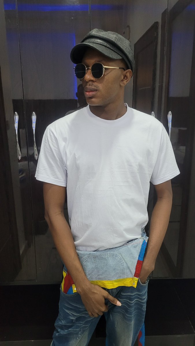 Daniel Regha tweet media