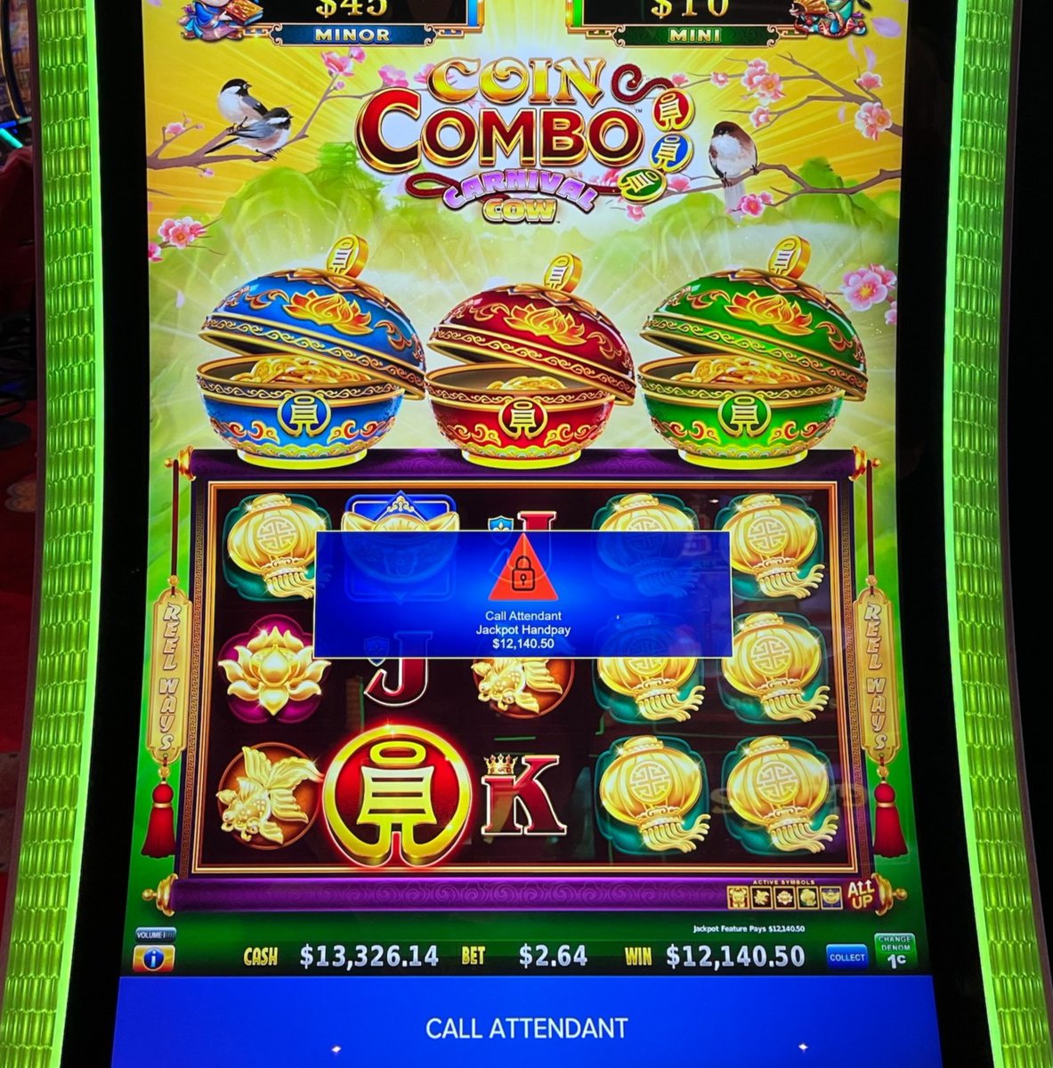 RiverCreeCasino's tweet image. Congratulations to our River Cree 🎰 Jackpot #handpay WINNERS

Panda Magic - Grand Jackpot $ 17, 569.58  l Bet $ 5
Coin Combo Grand Jackpot $ 12, 140.50  l BET $ 2.64

Play the slots on our smoke-free main casino floor and in Embers, featuring our new HL Slot Room! Game in luxury