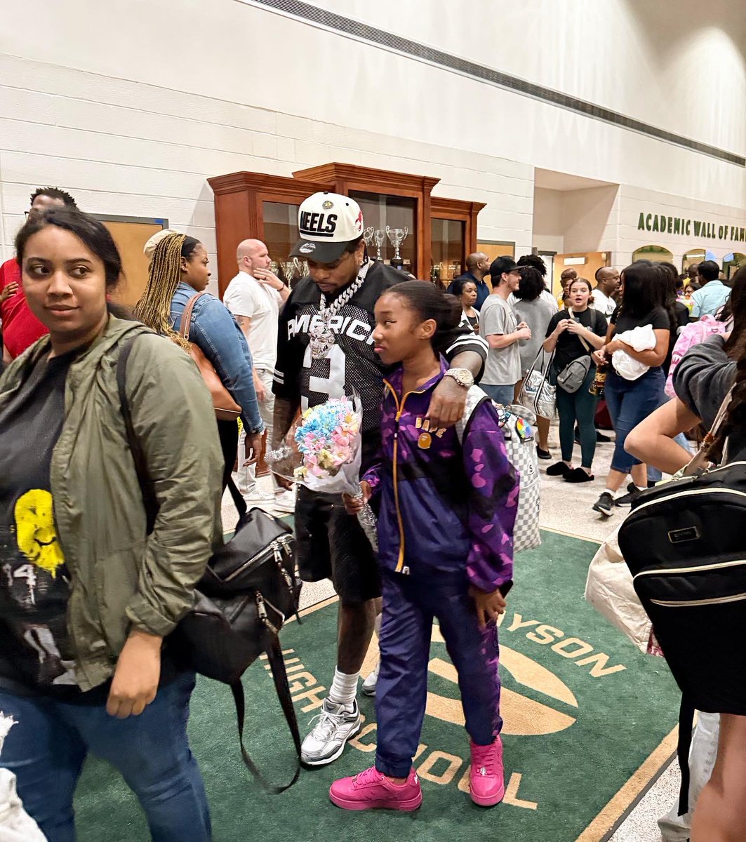 WESTSIDEGUNN tweet media