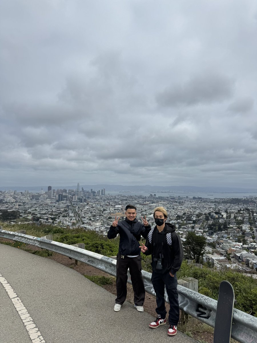 domocom3's tweet photo. 16,965 steps skated from glen park -> twin peaks -> haight st -> japan town -> union square https://t.co/tHmXJML7xT