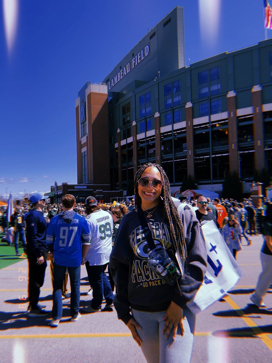 Michelle Detwiler tweet media