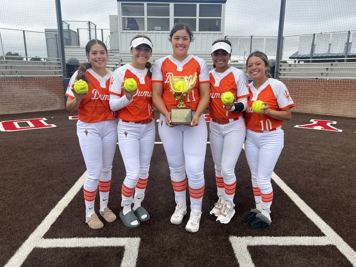 4-6 loss, 13-0 win, 10-0 win against Seminole to become Bi-District Champions!! Solid defense throughout the series with 3 double plays and 31 hits including 5 home runs!!!!!! So proud of the heart, grit and fight from this team!!!