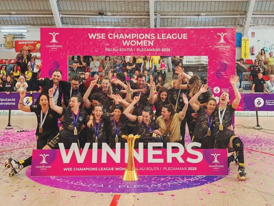 Protecció Civil Palau-solità i Plegamans (@proteccivilpsip) on Twitter photo 🏆 CAMPIONES 🏆
Aquest cap de setmana ha estat molt intens 💥 al pavelló d'esports municipal. Les noies del Generali Hoquei Club Palau 🟡 han vençut els dos dies de partit i s'han proclamat #campiones d'Europa. 🎉 🏆 CAMPIONES 🏆
Aquest cap de setmana ha estat molt intens 💥 al pavelló d'esports municipal. Les noies del Generali Hoquei Club Palau 🟡 han vençut els dos dies de partit i s'han proclamat #campiones d'Europa. 🎉