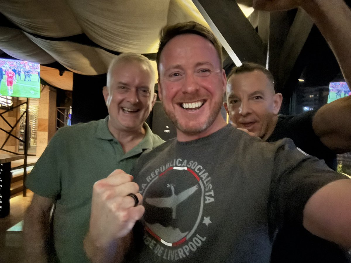 3000 miles away from home watching the reds win the league in a boozer in Iraq flying the flag courtesy of <a href="/TerraceUltra/">Fran</a>