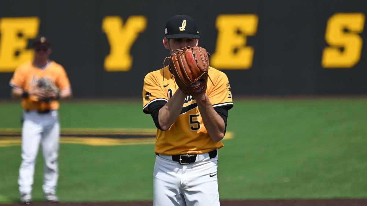 HuesmannKyle's tweet photo. NEW: Hawkeyes blank Indiana, earn a fourth Big Ten sweep

- Reece Beuter allows three hits, tosses 6.0 scoreless innings

- Andy Nelson hits a pair of home runs

"Reece was outstanding today...the best he's been all year"

MORE⚾️: https://t.co/JW6VQL87U4 https://t.co/ue5X3CwS13