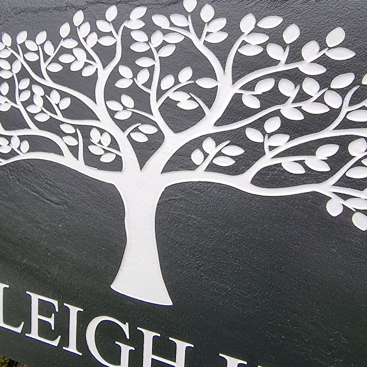 LeadDIYshop's tweet image. A 40cm x 20cm natural slate house sign made to order.

🛠️ Transform your home's curb appeal with custom house signs! Choose from a variety of styles and materials to craft the perfect look. Elevate your entrance today👇
leaddiyshop.com/house-signs

#slatesign #slatehousesign