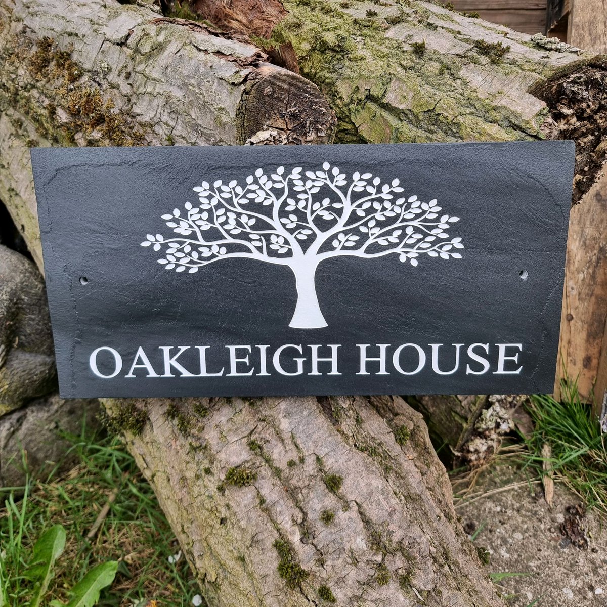 LeadDIYshop's tweet image. A 40cm x 20cm natural slate house sign made to order.

🛠️ Transform your home's curb appeal with custom house signs! Choose from a variety of styles and materials to craft the perfect look. Elevate your entrance today👇
leaddiyshop.com/house-signs

#slatesign #slatehousesign