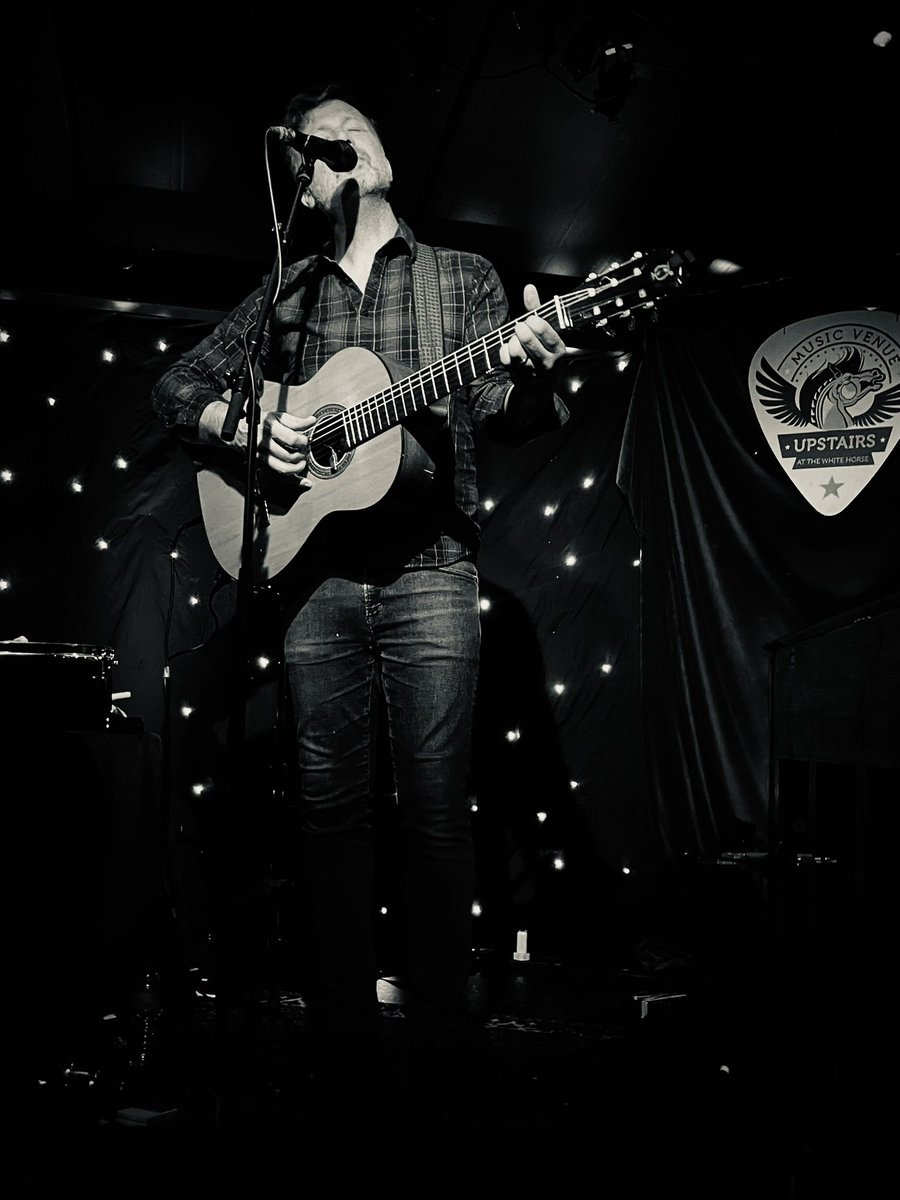 ACVDW's tweet image. Saturday night loveliness @paulisanoonan @briancrosbyx1 ✨