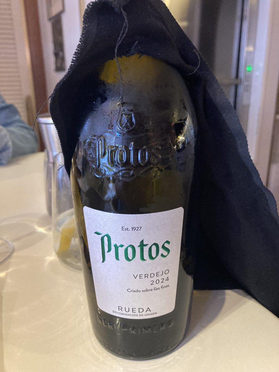 TerrySinnett's tweet photo. A cracking meal it was too. Great food, wine & service and all at an extremely good price. 👏👏 #CasaColon #Fuengirola https://t.co/GHtTlFZJV0