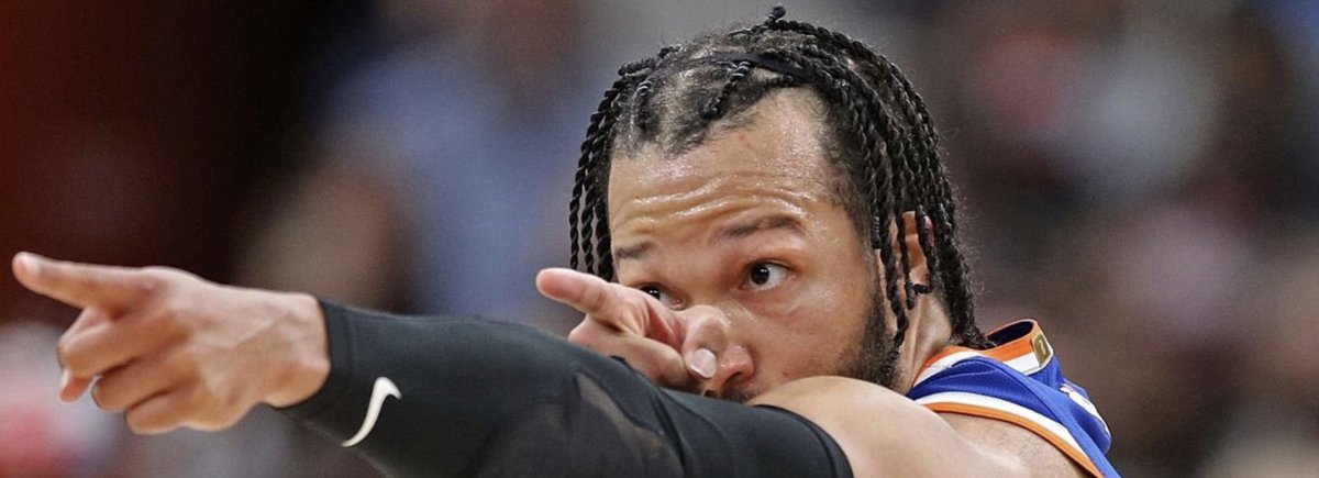 4th quarter this series:

Jalen Brunson:
53 points on 65% shooting 
8 assists vs. 1 turnover
+25 plus/minus

Cade Cunningham:
26 points on 35% shooting
10 assists vs. 8 turnovers
-15 plus/minus 

"Cunningham is the best player in the series."