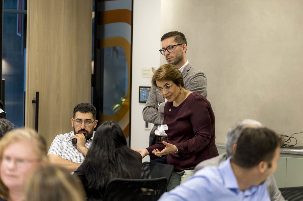 PMO_Solutions's tweet image. PMOs must make themselves capable of speaking bottom-up, which means they must learn executive language. 

READ MORE: pmosol.com/speaking-the-e…

#pmo #pmosolutions #projectmanagementoffice #StrategyExecution