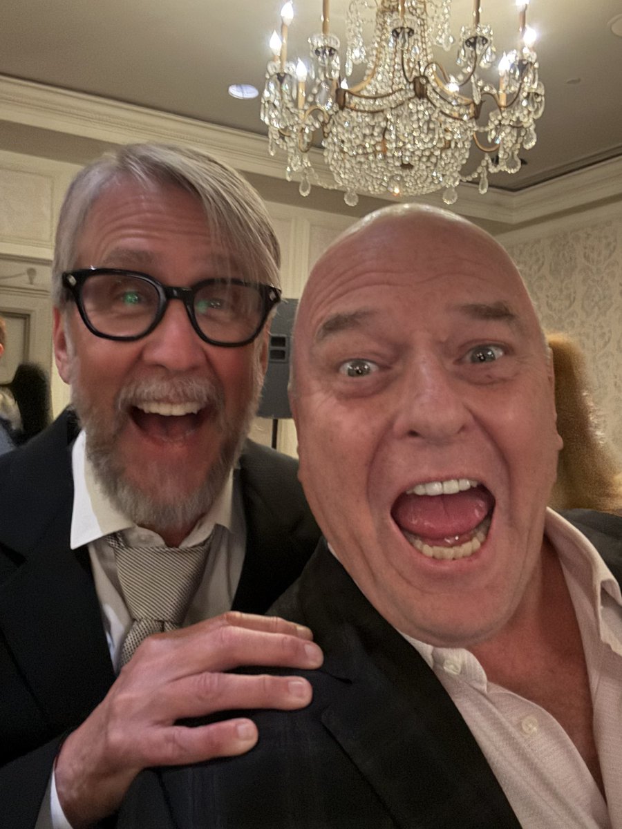 Dean Norris tweet media