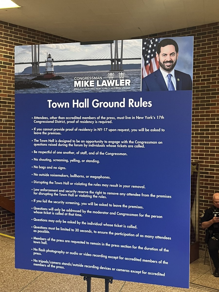 Kate Santaliz tweet media