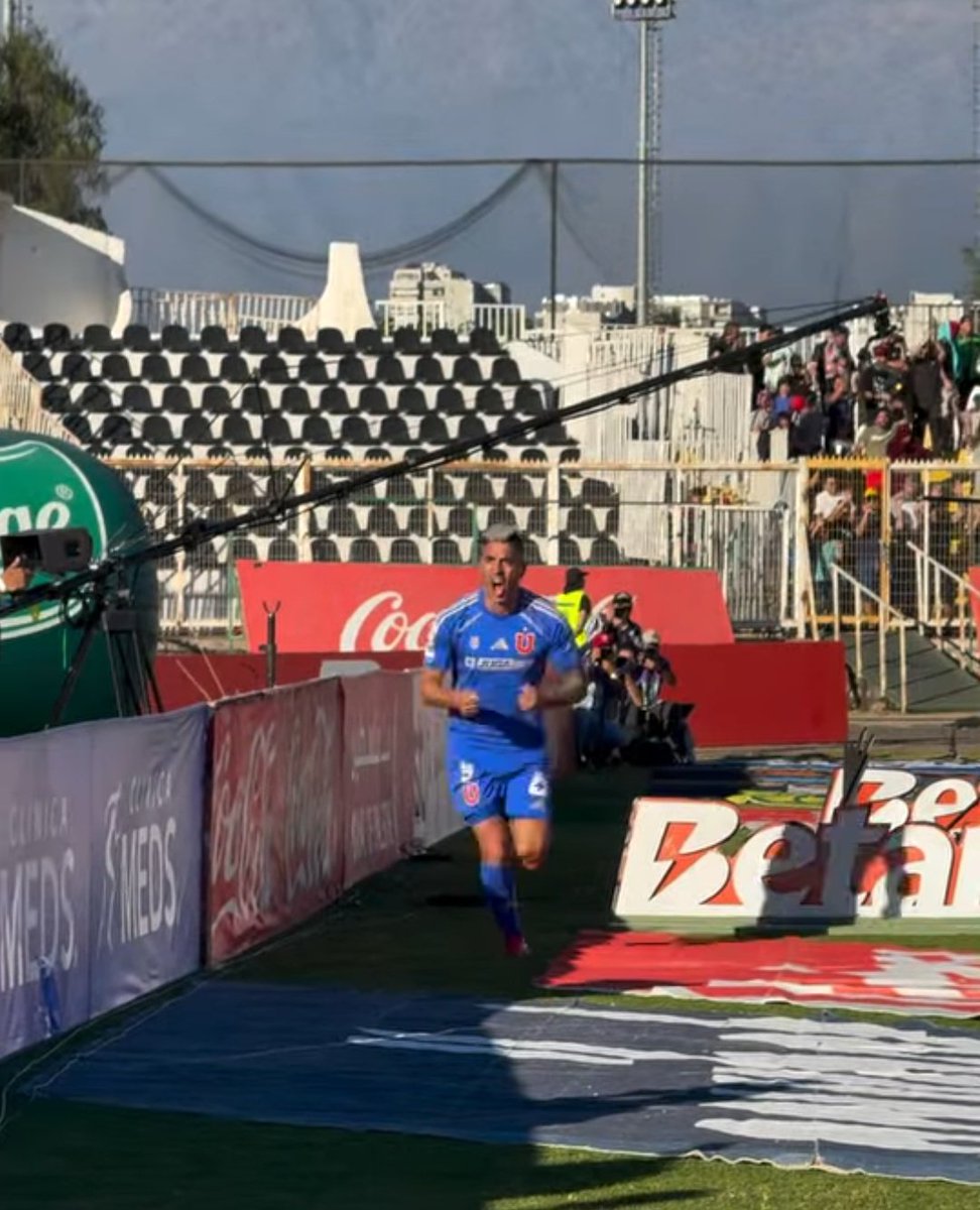 donmarcoleon's tweet photo. Dos que estan con hambre de Gol y de jugar lograron anotar. NO les sobró nada a los azules hoy!!!#VamosLaU https://t.co/5Wm0QZLbhS