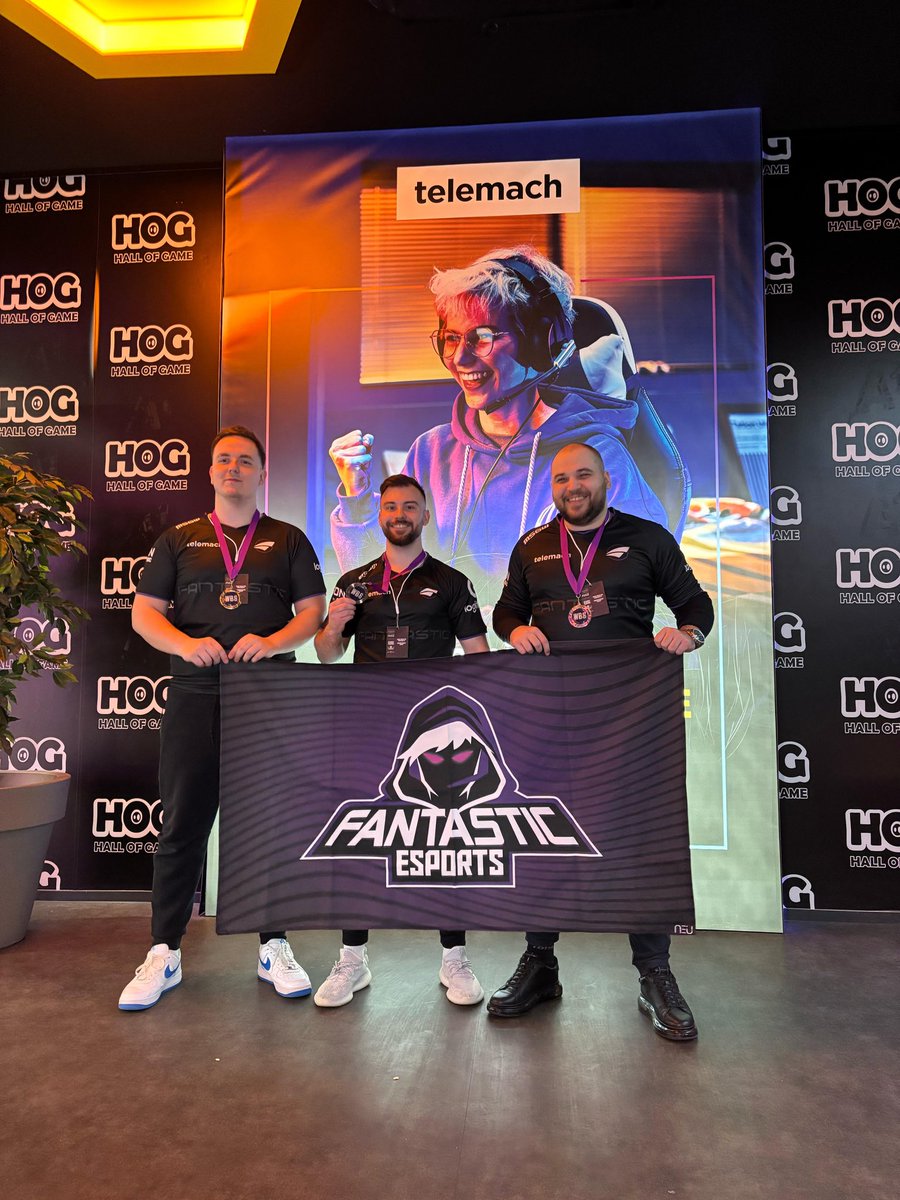 ArmizyCOD's tweet photo. WBS LAN trios 2nd place🥈#befantastic

I would like to thank to my team @EggzyEU @Nohvakk 

Also big thanks to @fntasticesports for supporting us!

#Warzone #LAN https://t.co/TrkYam7zCW