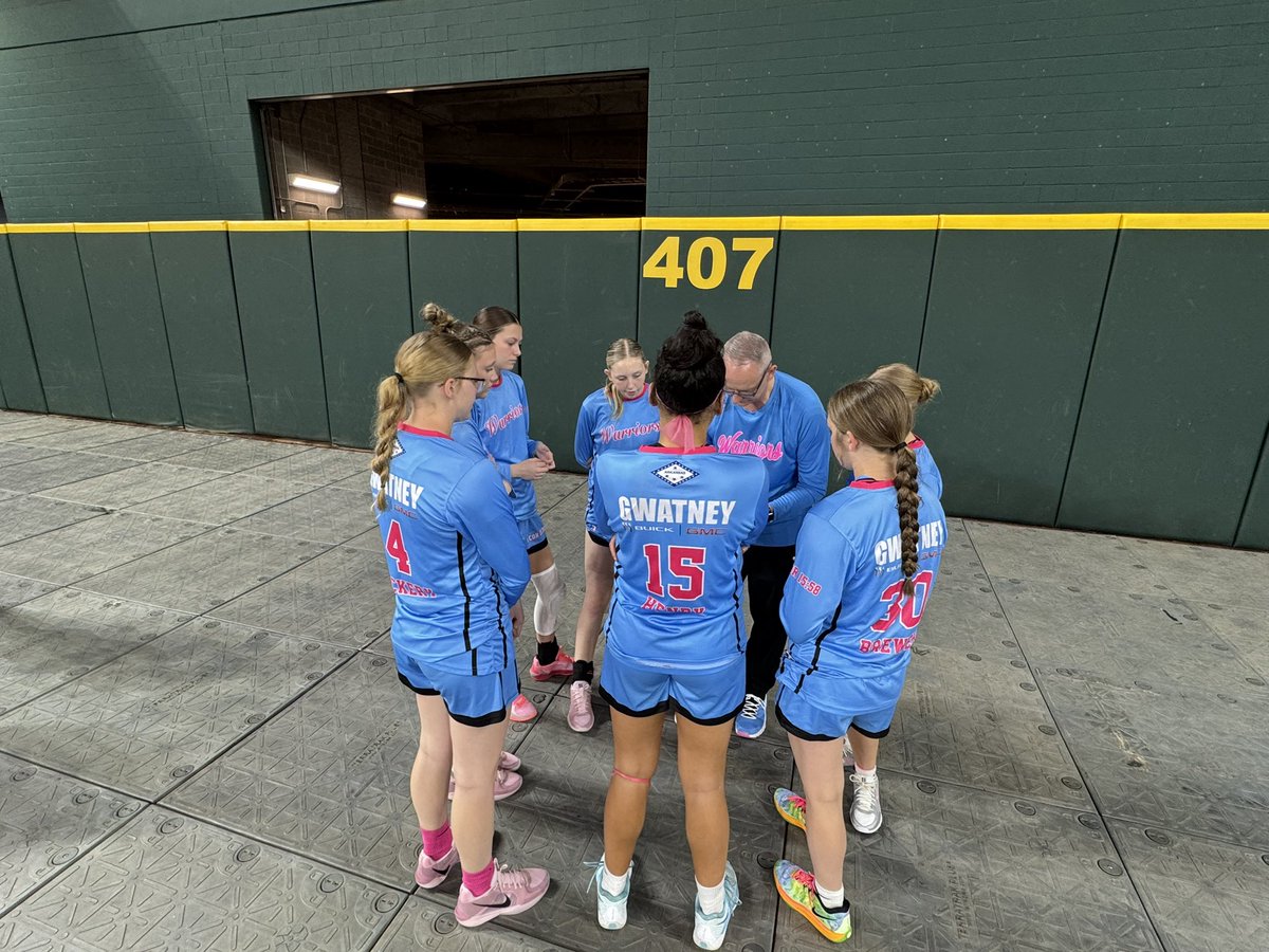 RonnieGrice4's tweet photo. This group finally clicked this weekend… 4-0 in The Heart of Texas… We received some positive feedback from college coaches… individual stats coming later stay tuned… @annekemcghee10 @shaelynd08 @StoneChezney @kimhen15_ @BryleeBB030 @josey_dollar @stovall_peyton @annanab11 https://t.co/lQj9IZOQN2