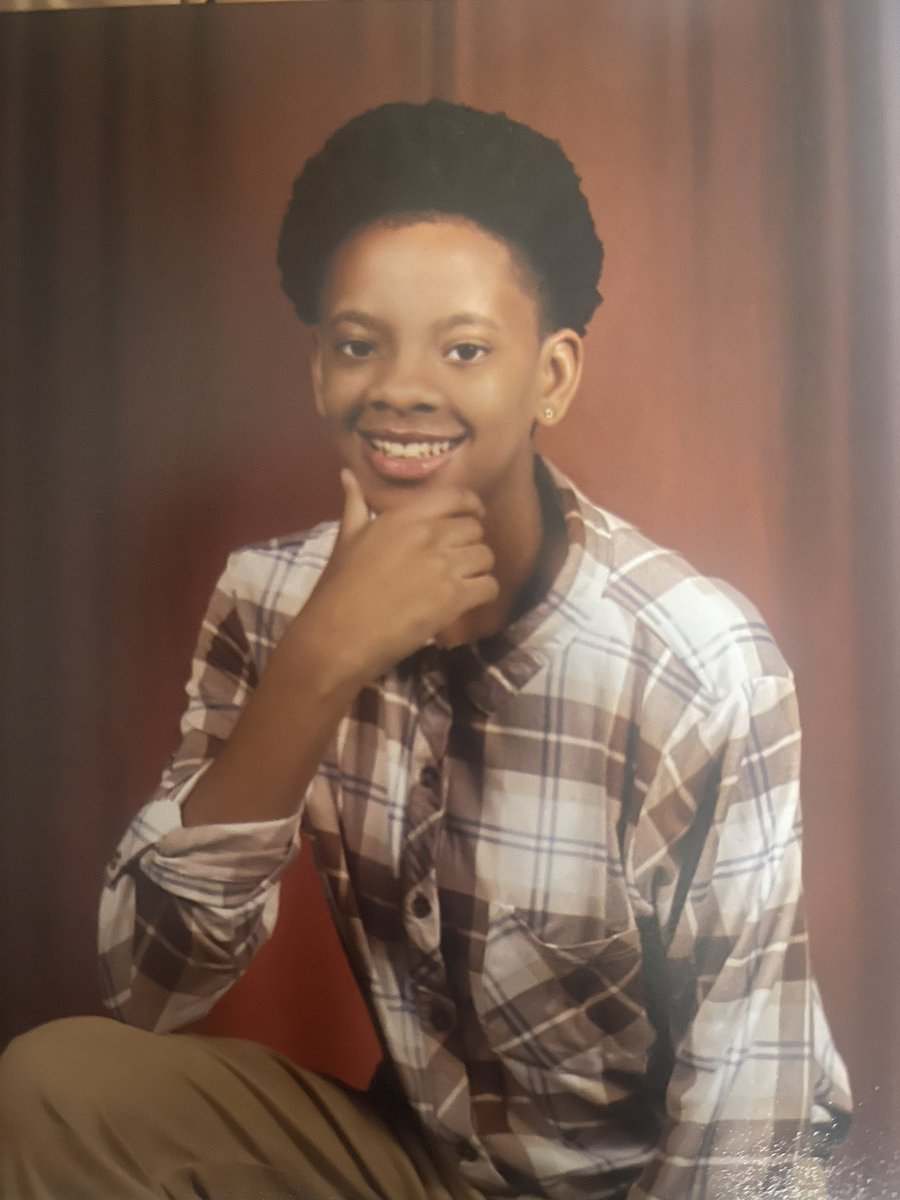 BUNCH_33's tweet photo. @NYPDnews 🚨 MISSING PERSON ALERT 🚨 We are urgently seeking help to find Lyric McRae#LyricMcRae #Missing #PleaseShare https://t.co/TFuyPn0BXy