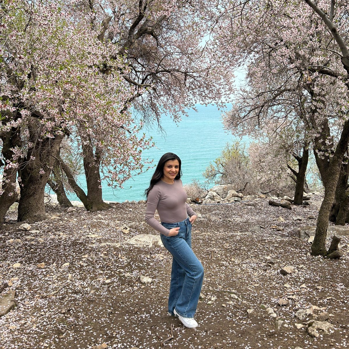 Nurcaandmr's tweet photo. #YeniProfilResmi https://t.co/xq0tgSAXdG