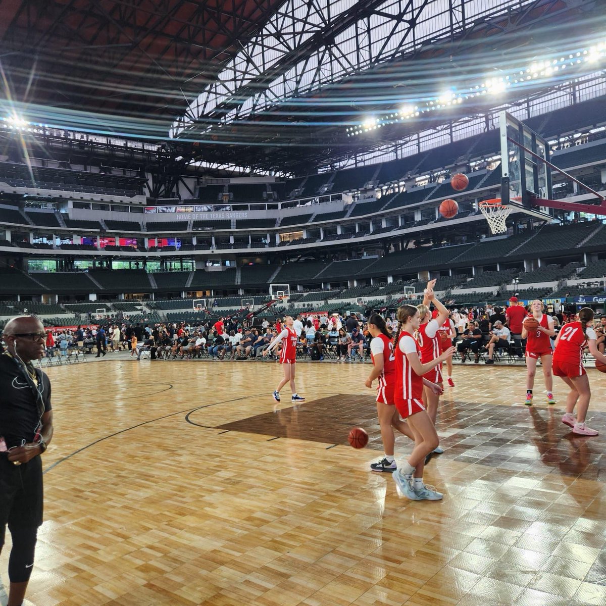 Lonnie Sauter (@lonniesauter) on Twitter photo Great weekend for MOKAN 15U Select at #heartoftexasshowcase going 4-0, winning the 2028 Platinum Division!! Great players here with high BB IQ, skill and motors! Next tourney in KC 5/9-11. <a href="/MokanGirls/">Mokan Girls Basketball</a> Great weekend for MOKAN 15U Select at #heartoftexasshowcase going 4-0, winning the 2028 Platinum Division!! Great players here with high BB IQ, skill and motors! Next tourney in KC 5/9-11. <a href="/MokanGirls/">Mokan Girls Basketball</a>