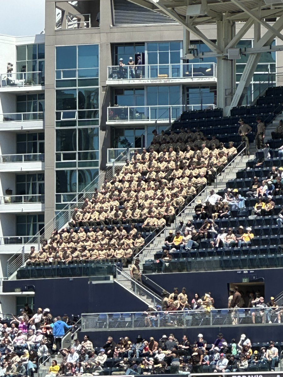 Chris Fore tweet media