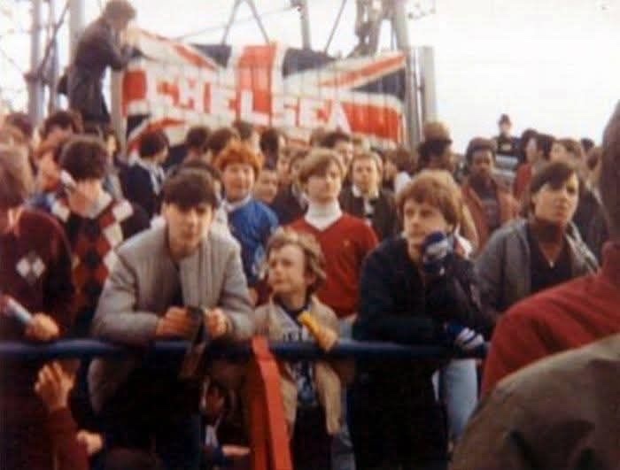 Crystal Palace vs Chelsea 82/83