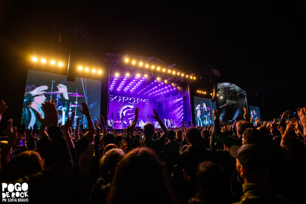 Pogo de Rock (@pogoderock) on Twitter photo El Masters of Rock 2025 celebró el alma eterna del heavy metal: todas las fotos de la jornada
pogoderock.com.ar/el-masters-of-…
<a href="/Vicky_Roa/">Vicky Roa Argentina</a> El Masters of Rock 2025 celebró el alma eterna del heavy metal: todas las fotos de la jornada
pogoderock.com.ar/el-masters-of-…
<a href="/Vicky_Roa/">Vicky Roa Argentina</a>